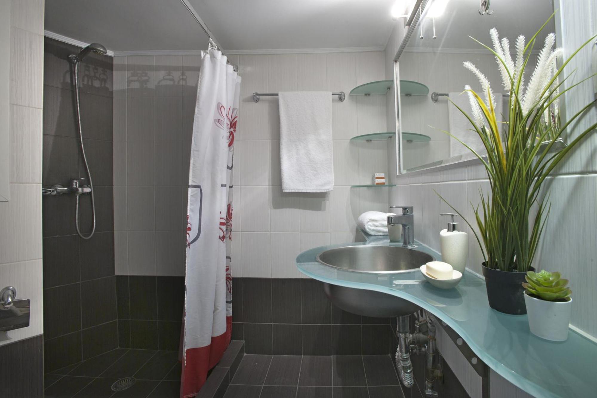Comfortable Apartment At The Foot Of The Odeon Of Herodes Atticus Athena Bagian luar foto
